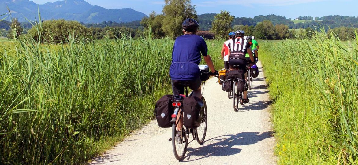 cyclist-847896_1280